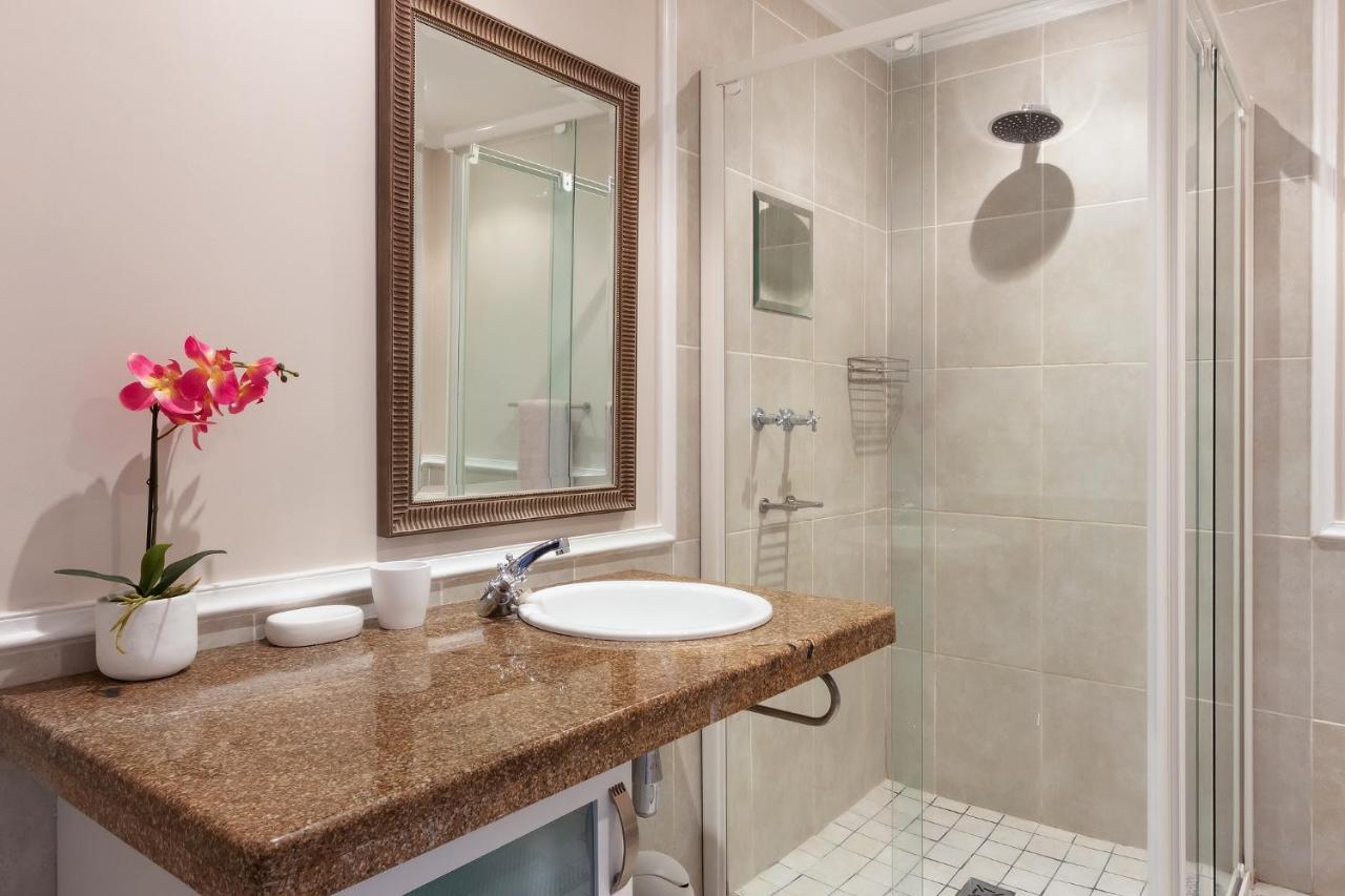 Pinnacle Point 2-Bedroom Self-Catering Apartment موسيلباي المظهر الخارجي الصورة